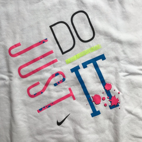Nike White Crew Neck Just Do It Sweater, EUC, M - Picture 3 of 10
